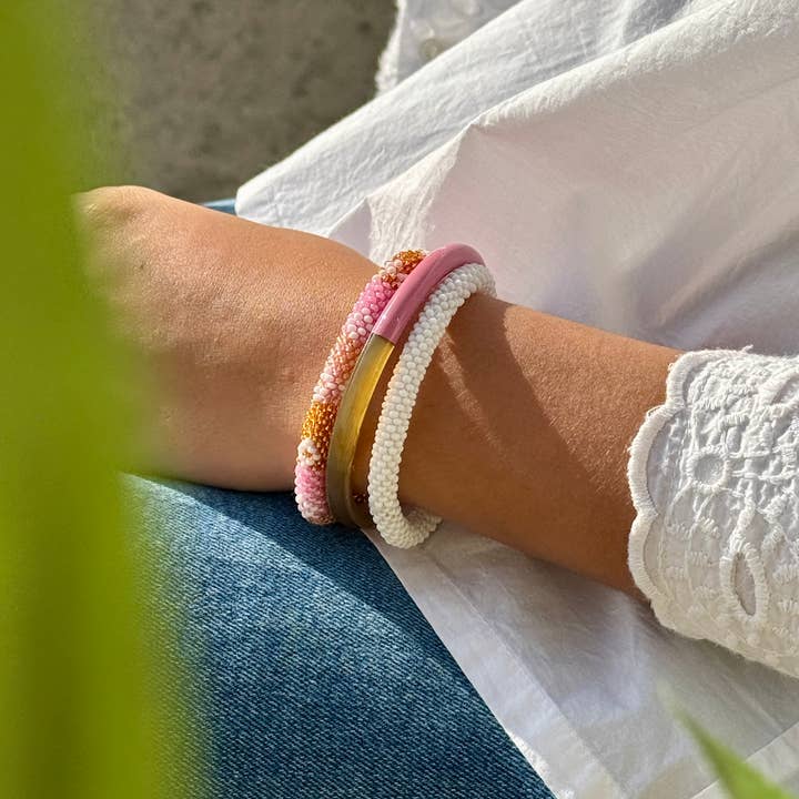 Glass Bead Crochet Bracelet | White matt | Handmade in Nepal