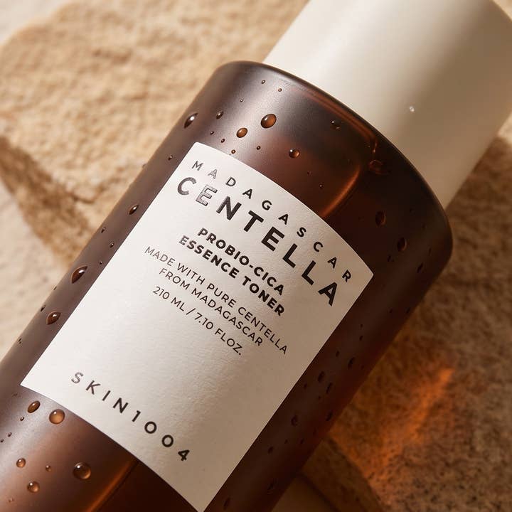 SKIN1004 Madagascar Centella Probio-Cica Essence Toner 210 ml