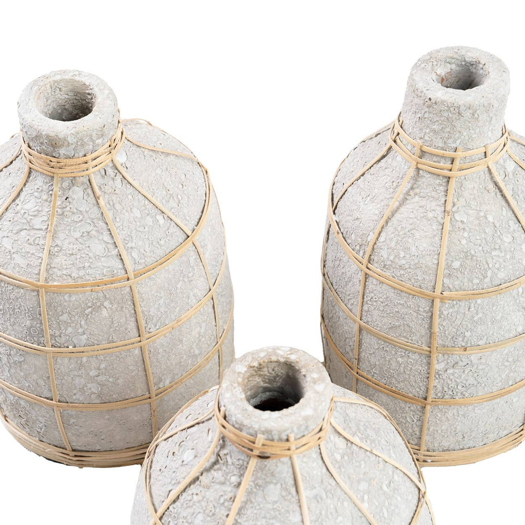 The Whoopy Vase, buet vase med rotting, Concrete Natural, L