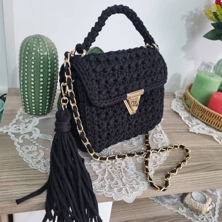Handmade Crochet Clutch Bag | Black | Combed Cotton Yarn | Handmade in Turkey | CHQEL