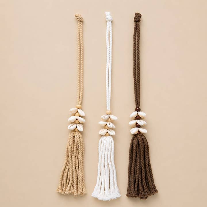 Flower Hanger | Cowrie Shell & Wooden Beads | Handmade in Bali
