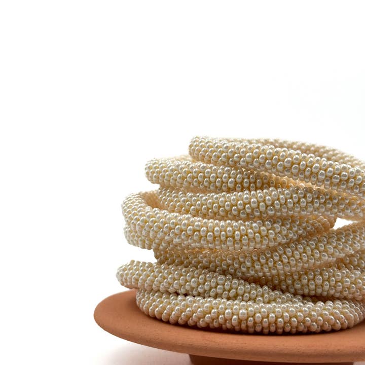 Glass Bead Crochet Bracelet | Bronze white | Handmade in Nepal