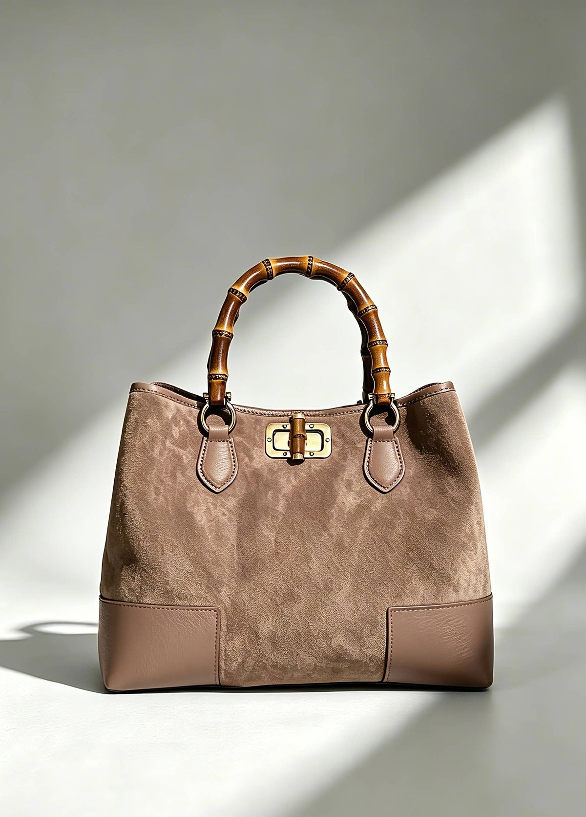 Large Handbag in Genuine Suede and Dollaro Leather, stor håndveske med bambushåndtak