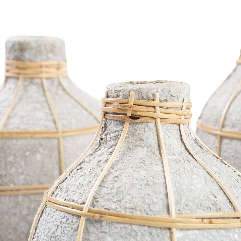 The Whoopy Vase, buet vase med rotting, Concrete Natural, M