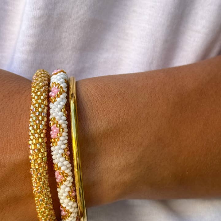 Maison Kizo Gold Glass Bead Bracelet | Best Seller | Hand-Crocheted in Nepal | Designed in France