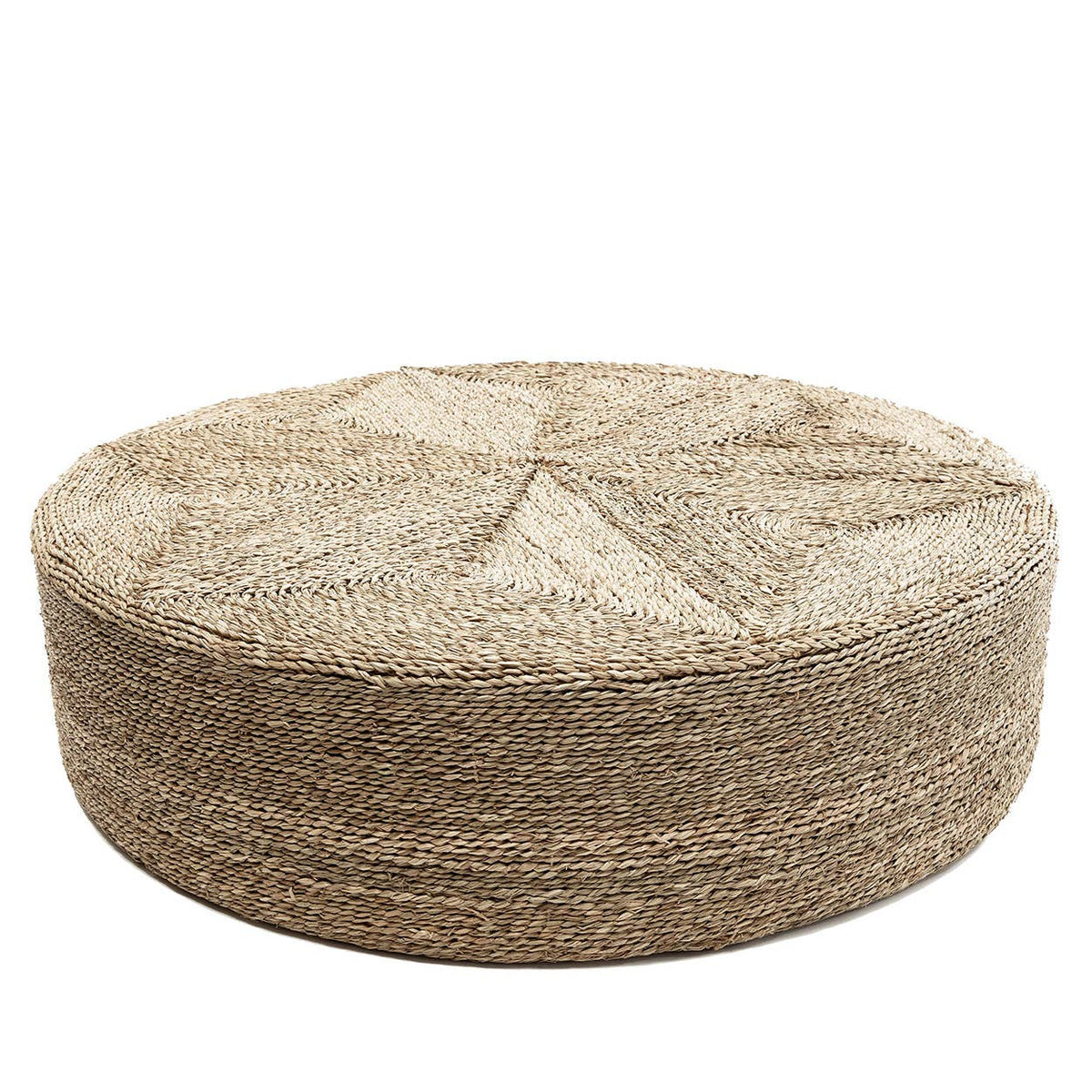 The Huge Pouffe – Natural, håndlaget sjøgress‑puff, 100×100 cm