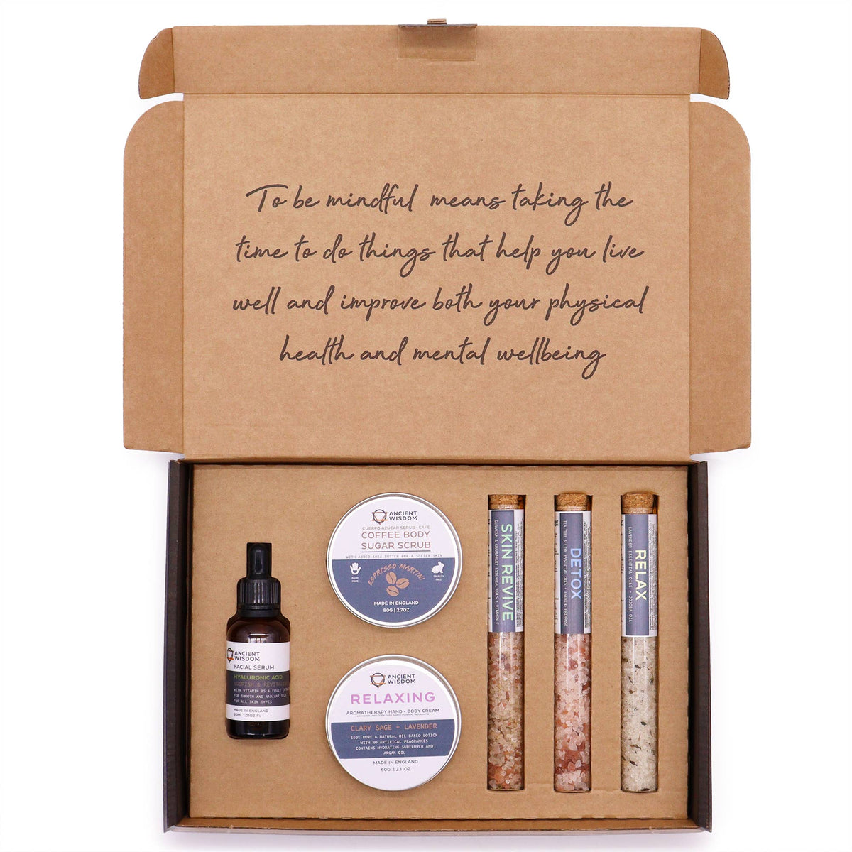 Serenity Essential Self Care Kit, gavesett med badesalt, skrubb, lotion og serum