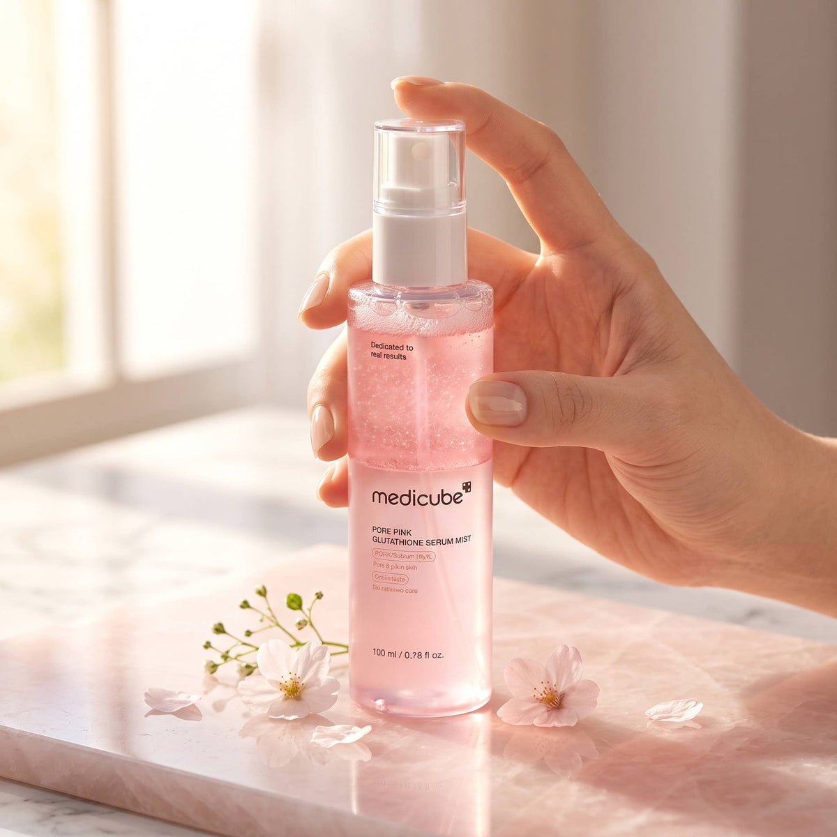 Medicube The PDRN Pink Glutathione Serum Mist, tofaset serumspray