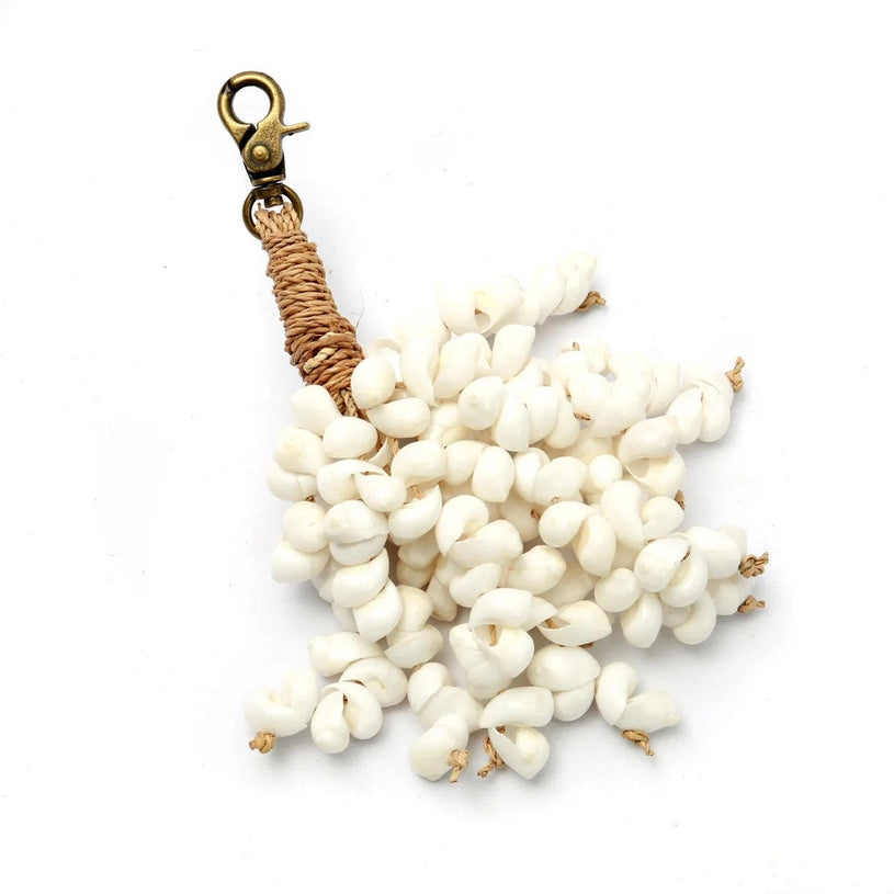 Kai Shell Keychain – White