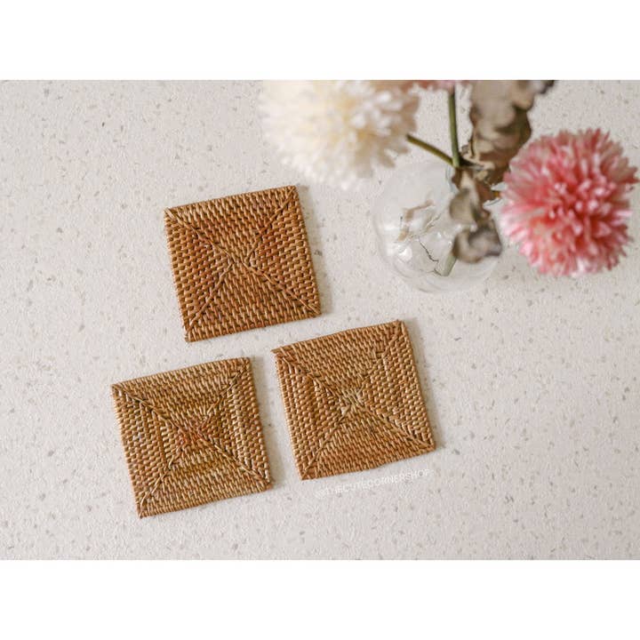 Hand-Woven Square Rattan Coaster – Natural Coastal Table Decor